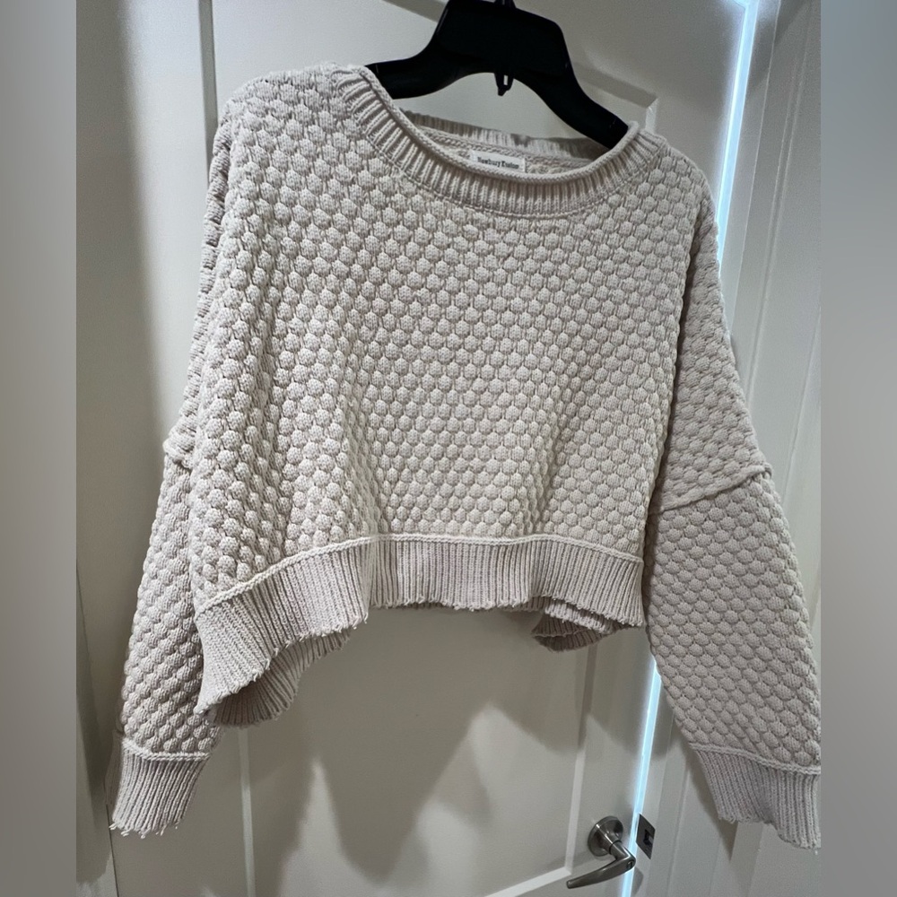 Textured Cream Crop Knit Sweater